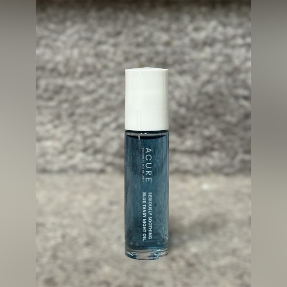 NEW | 6 Travel Size Health & Beauty Lot | Amika, Kiehl’s, Acure, MAC Eyelashes - Picture 4 of 9